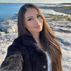 Meet your Posher, Valee